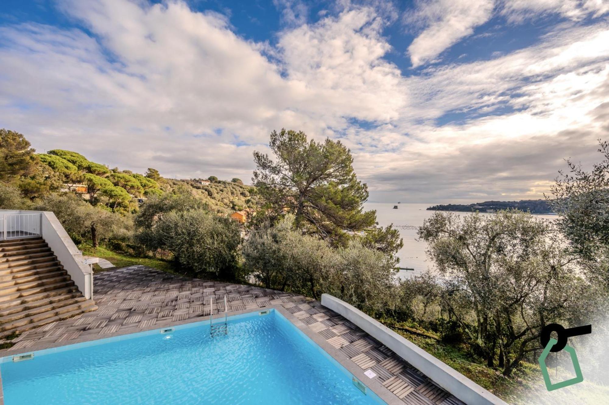 Hotiday Room Collection - Porto Venere Exterior foto