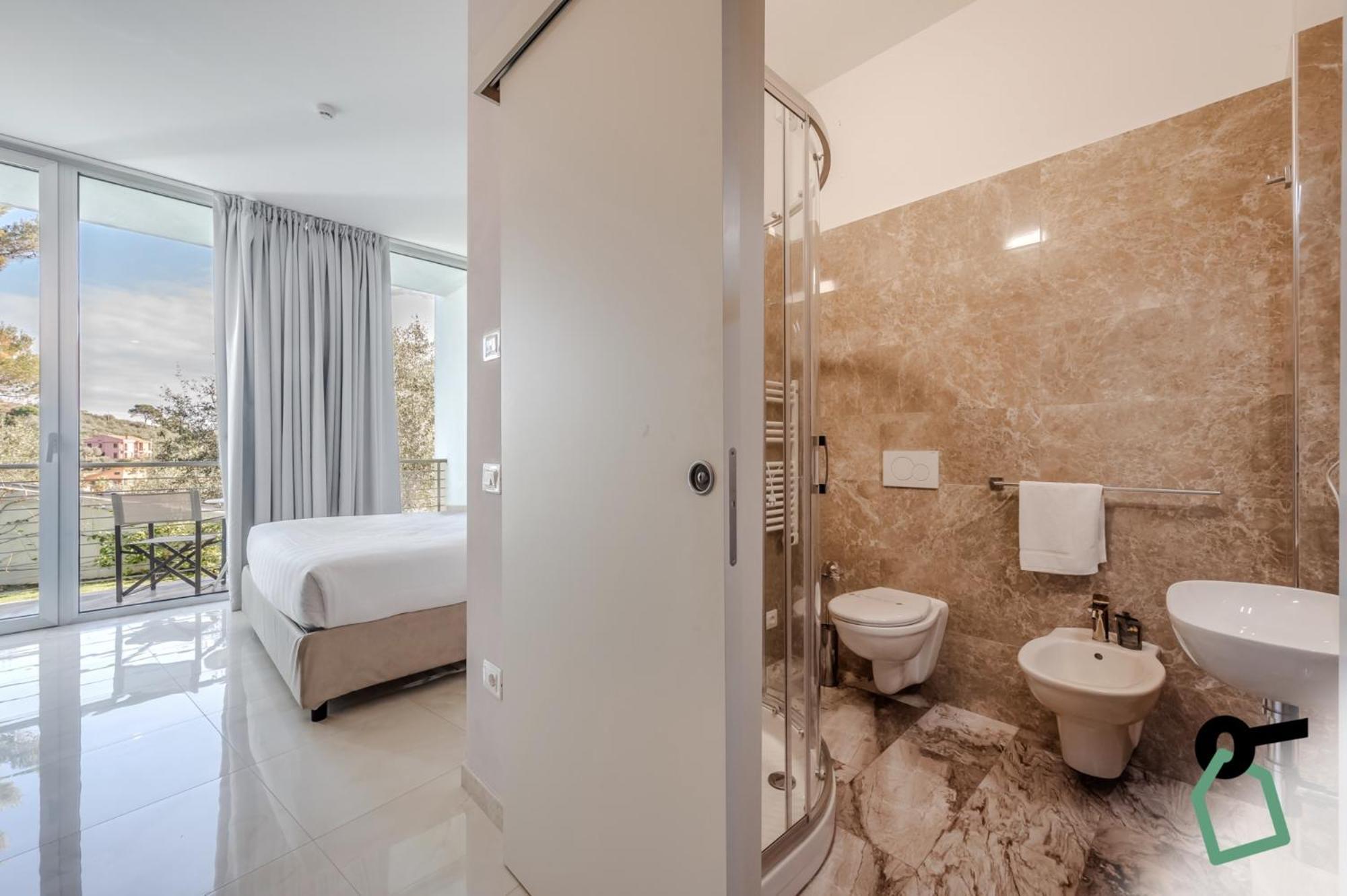 Hotiday Room Collection - Porto Venere Exterior foto
